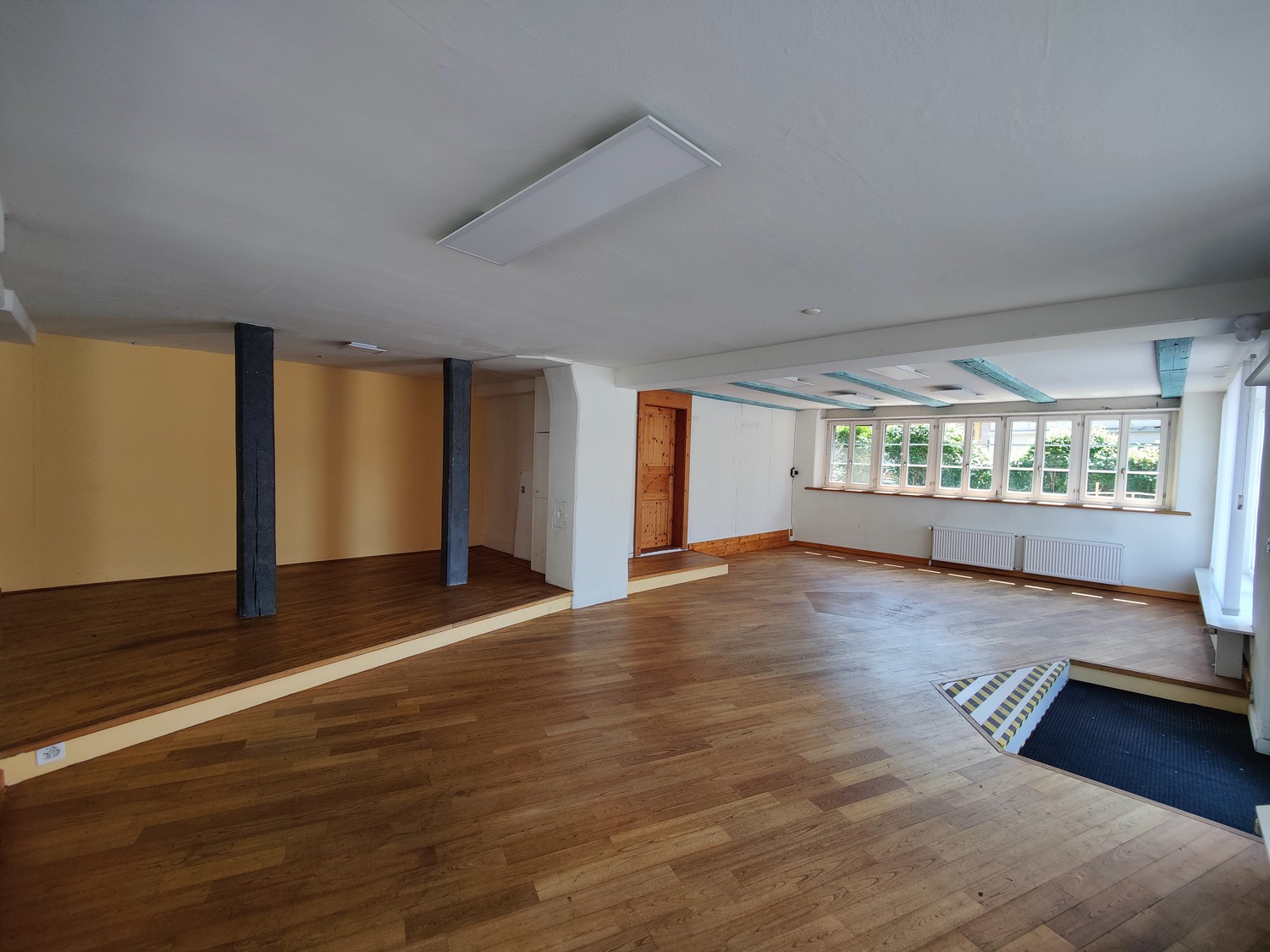 60m² commerciale