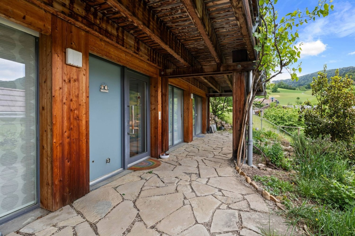 7 rooms single house