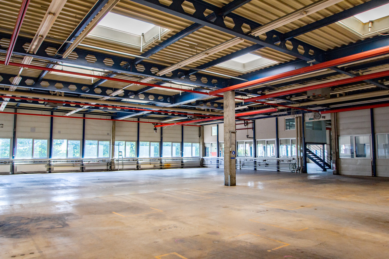 635m² commercial