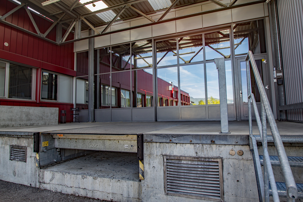 635m² commercial