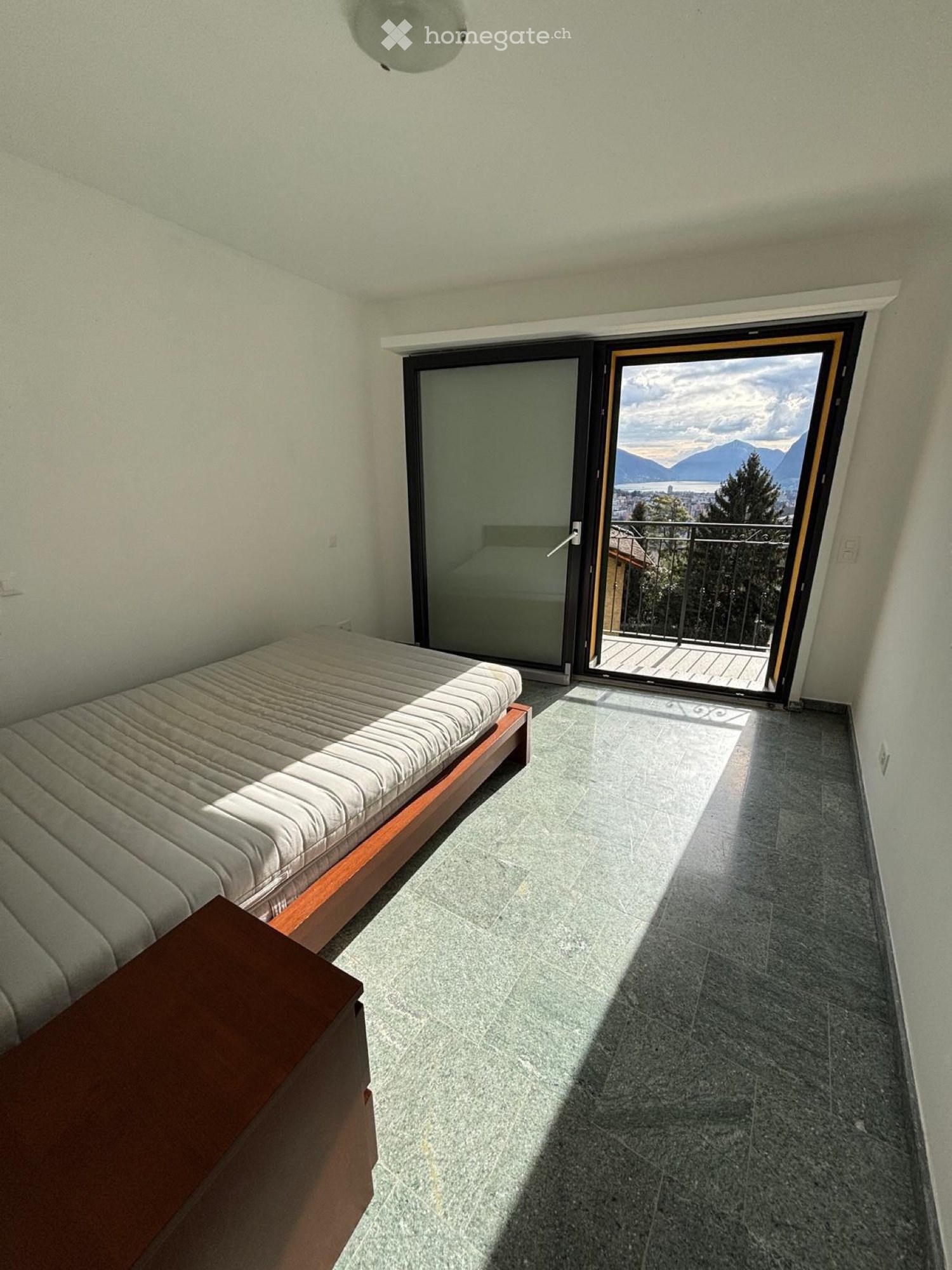 3 rooms single house