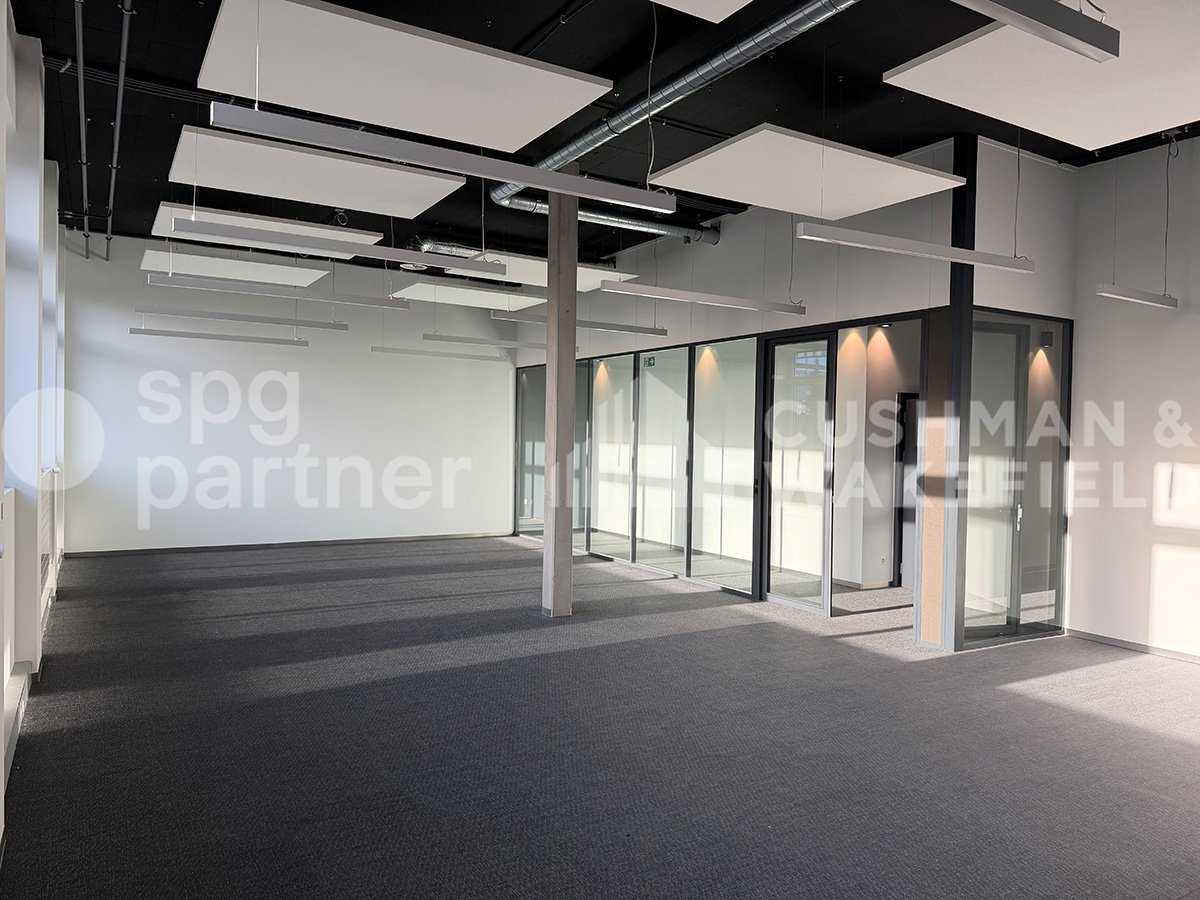 1280m² commercial