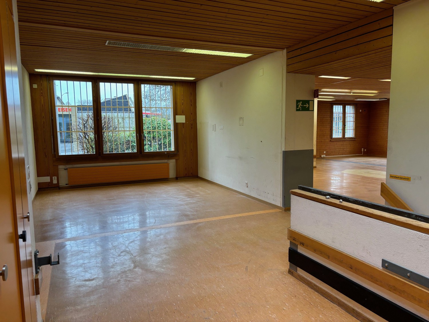 216m² bureau