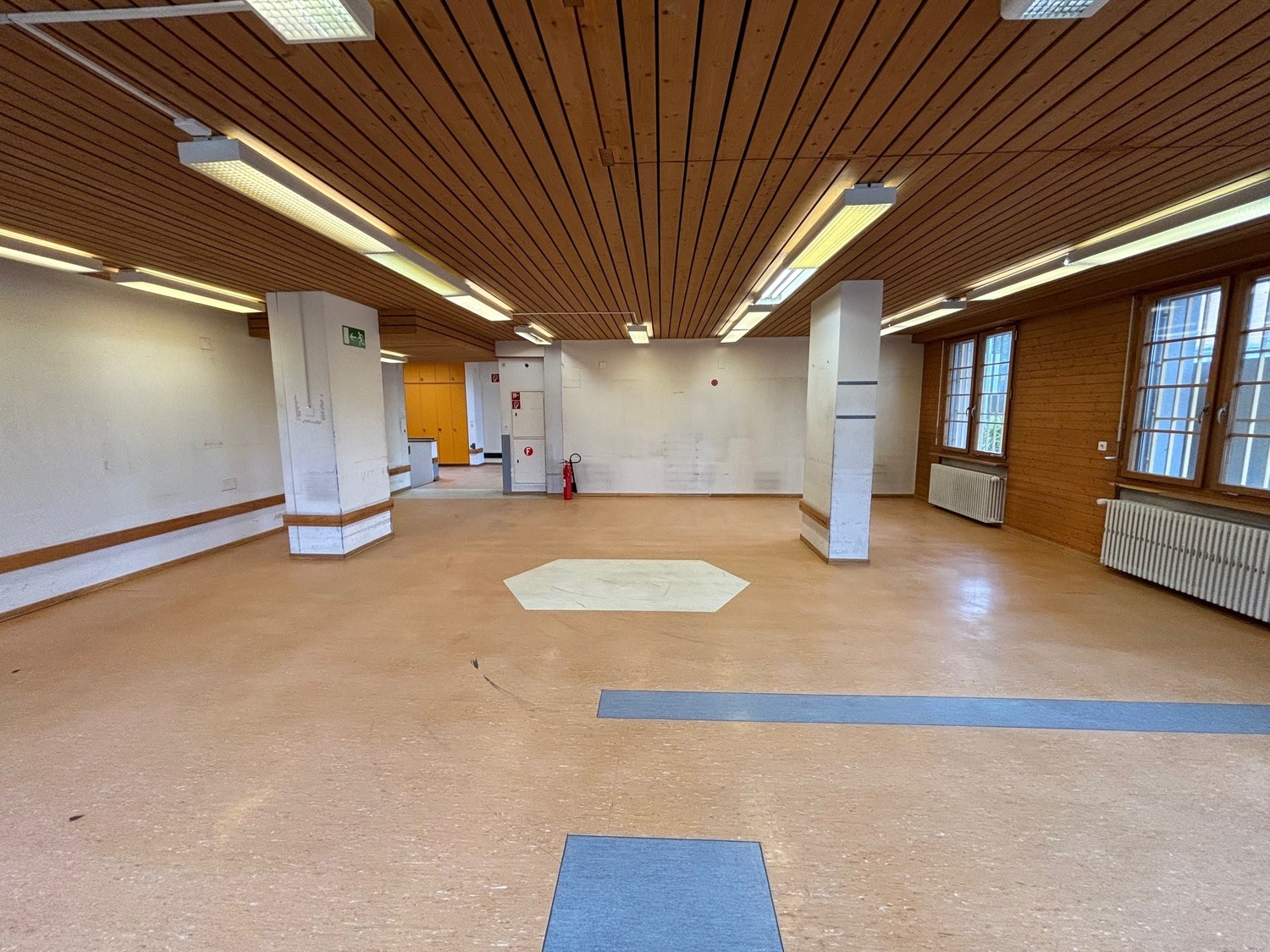 216m² bureau