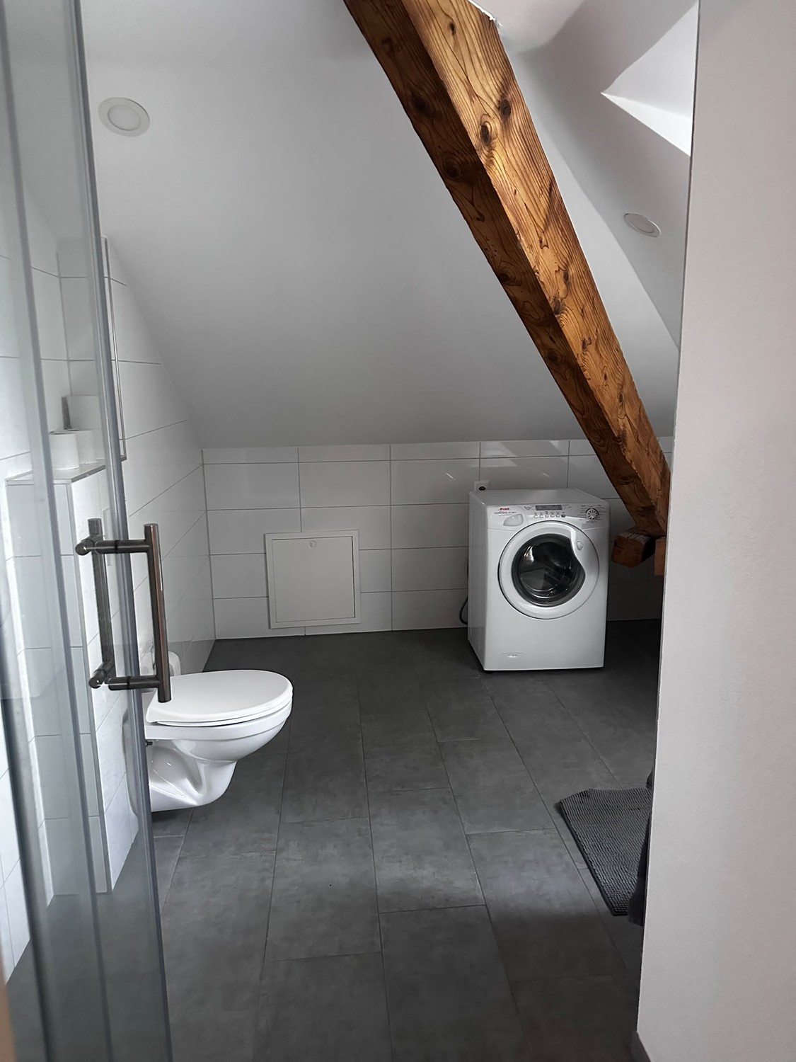 2 ½ rooms attic flat