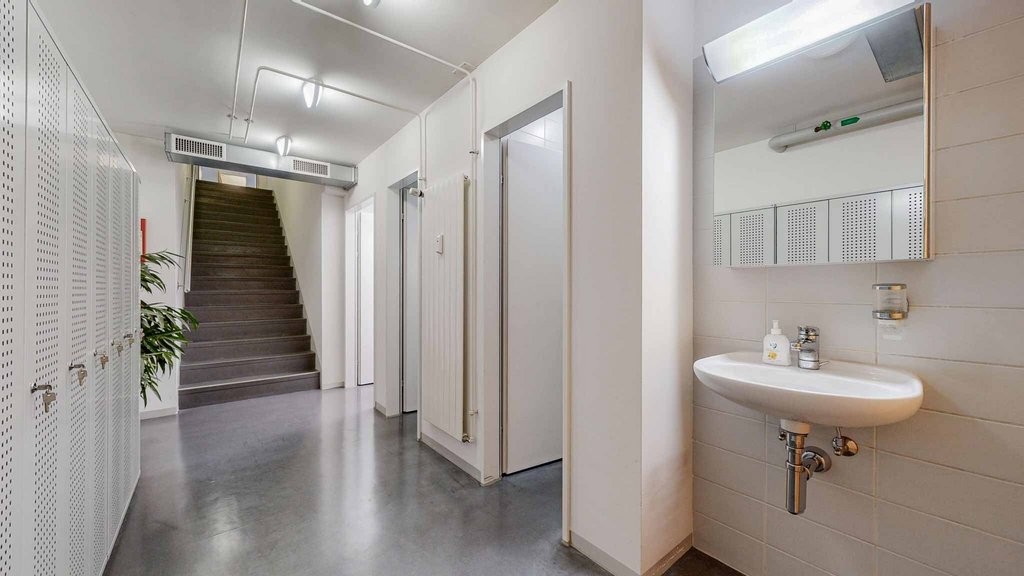 316m² office