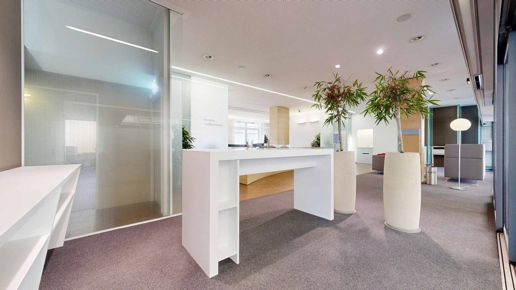 316m² office