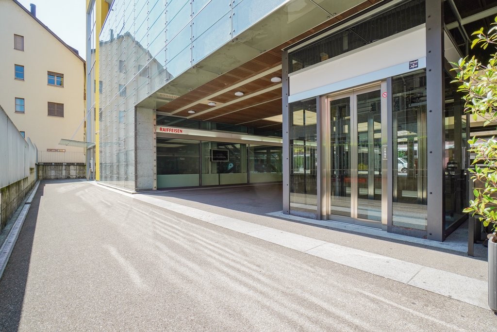 316m² office