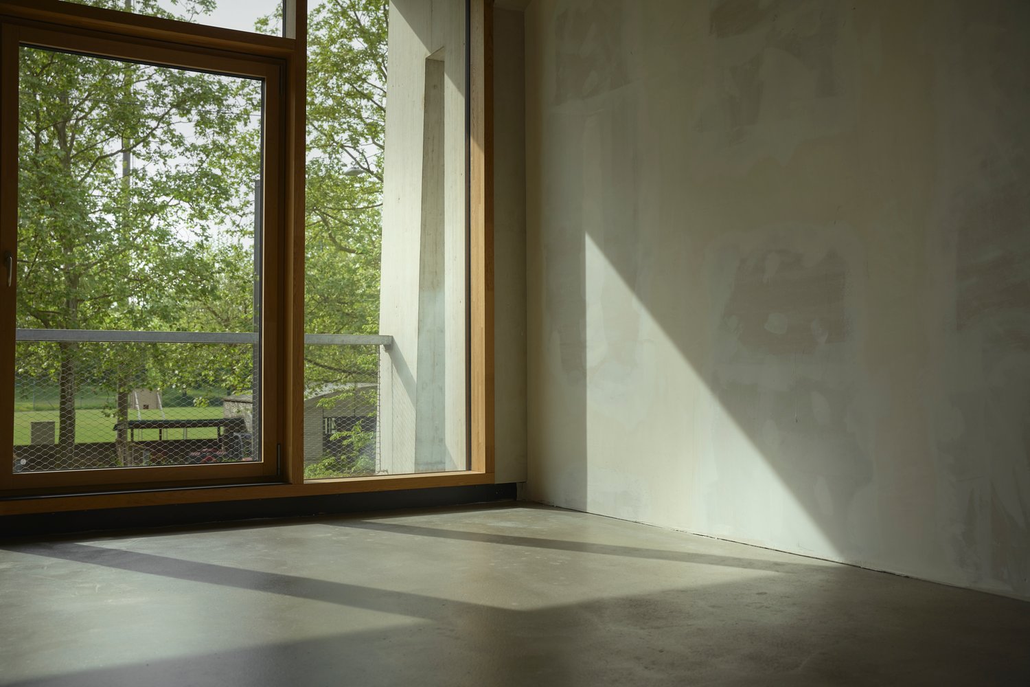 300m² office