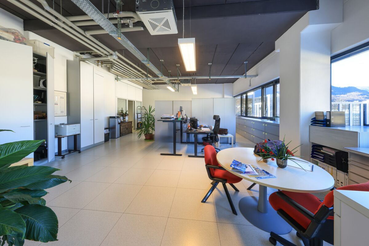 120m² commerciale