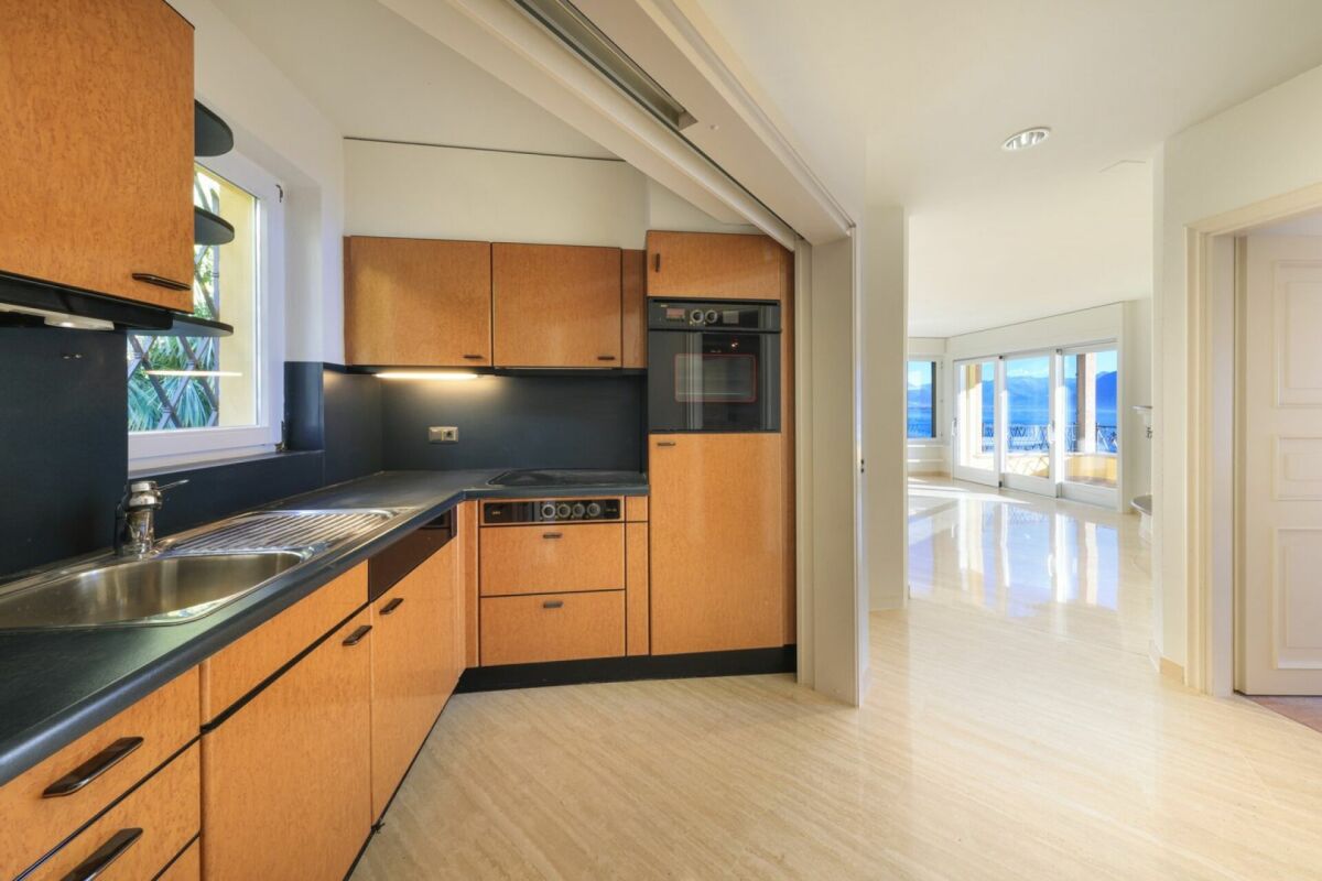 Appartement d'attique de 3 ½ pièces