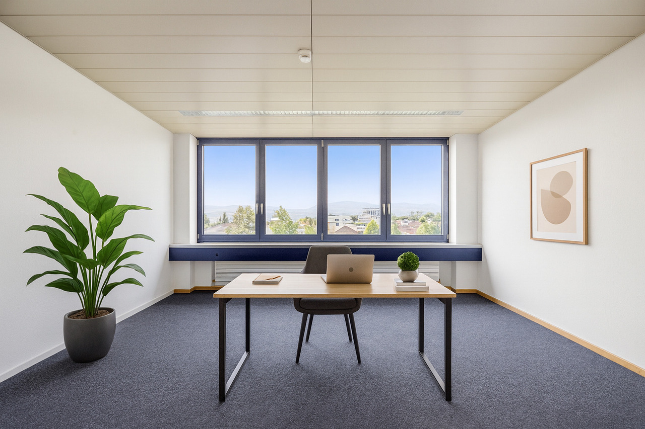 586m² office