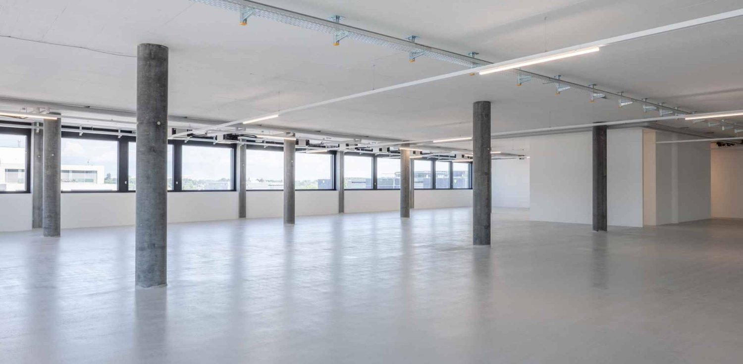 630m² commercial
