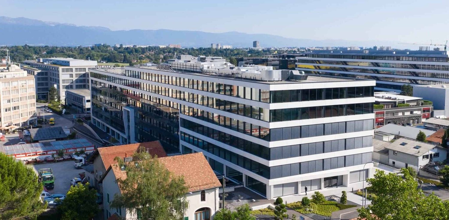 630m² commercial
