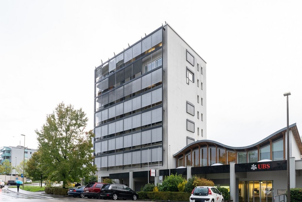52m² office