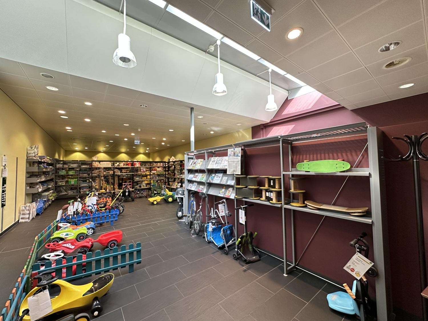 negozio di 212m²