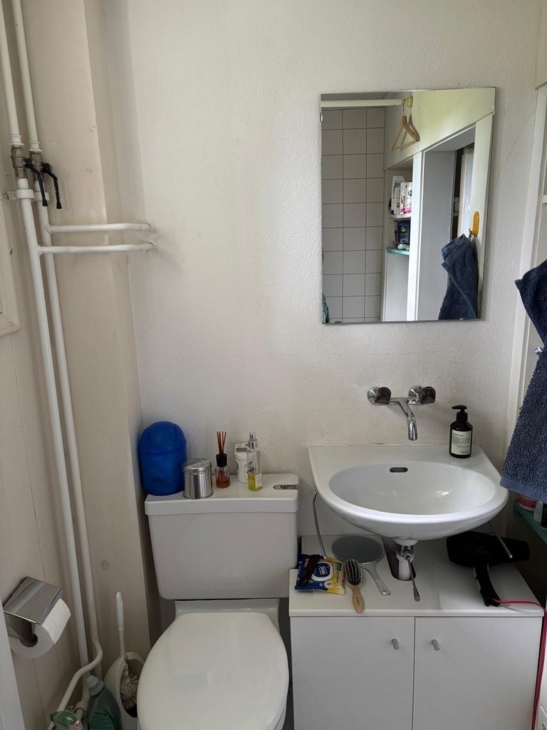 5 rooms apartment