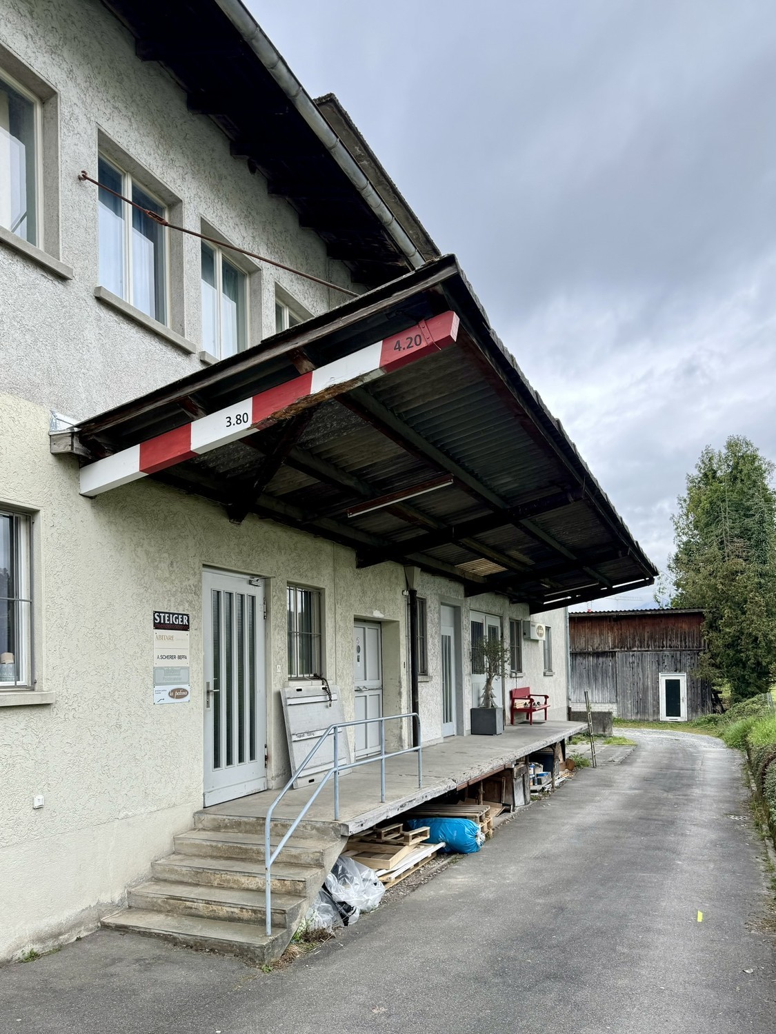 132m² commercial