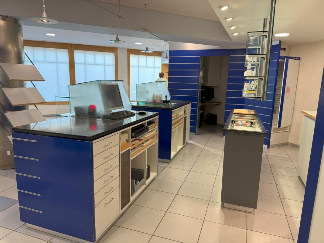202m² commerciale