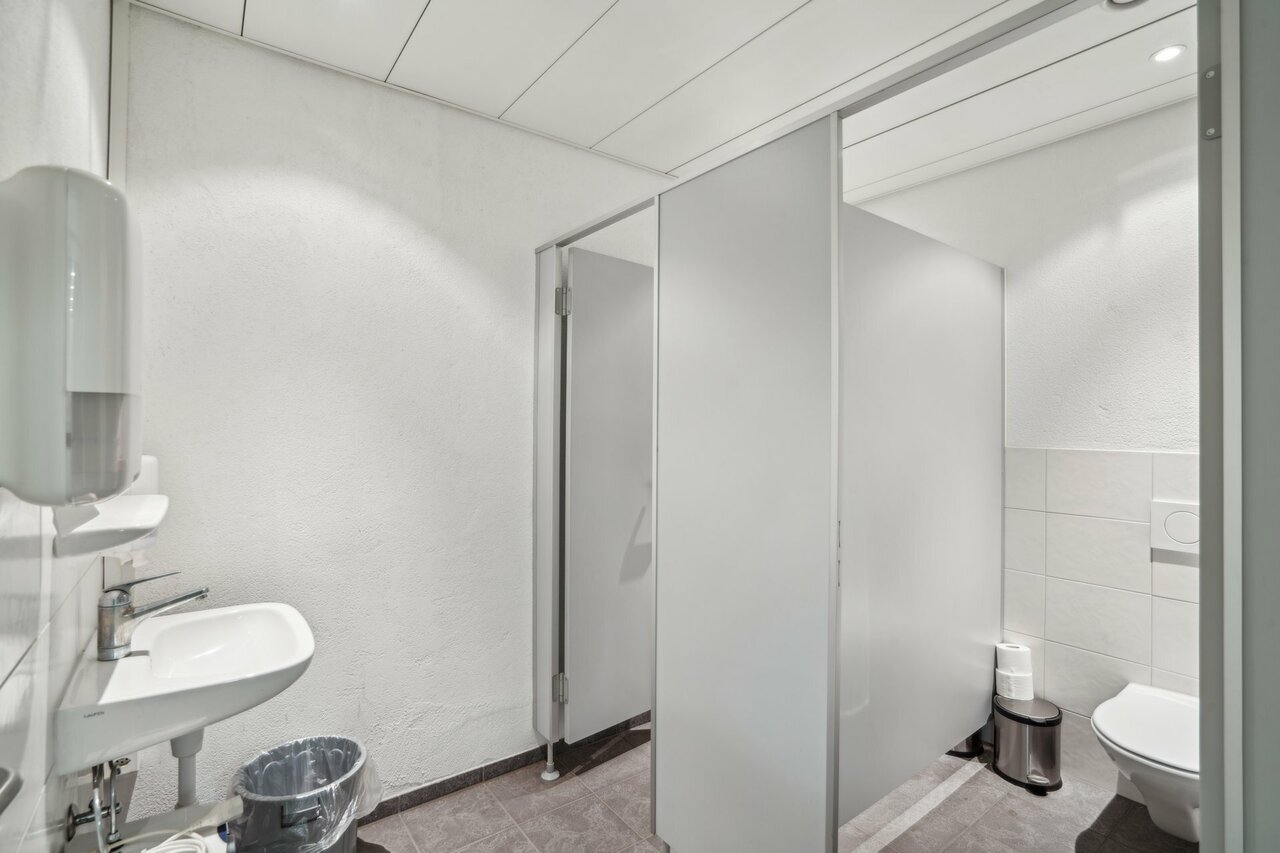 194m² commerciale