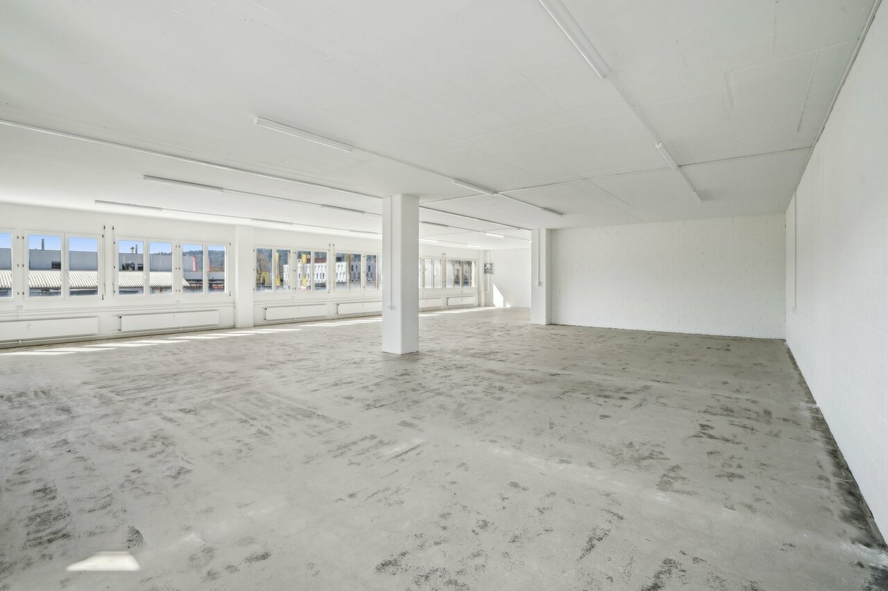194m² commerciale