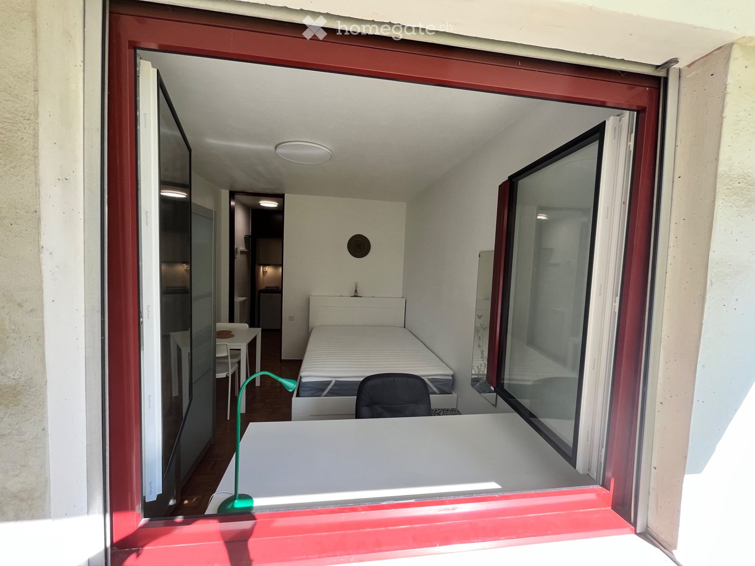 1 room single room