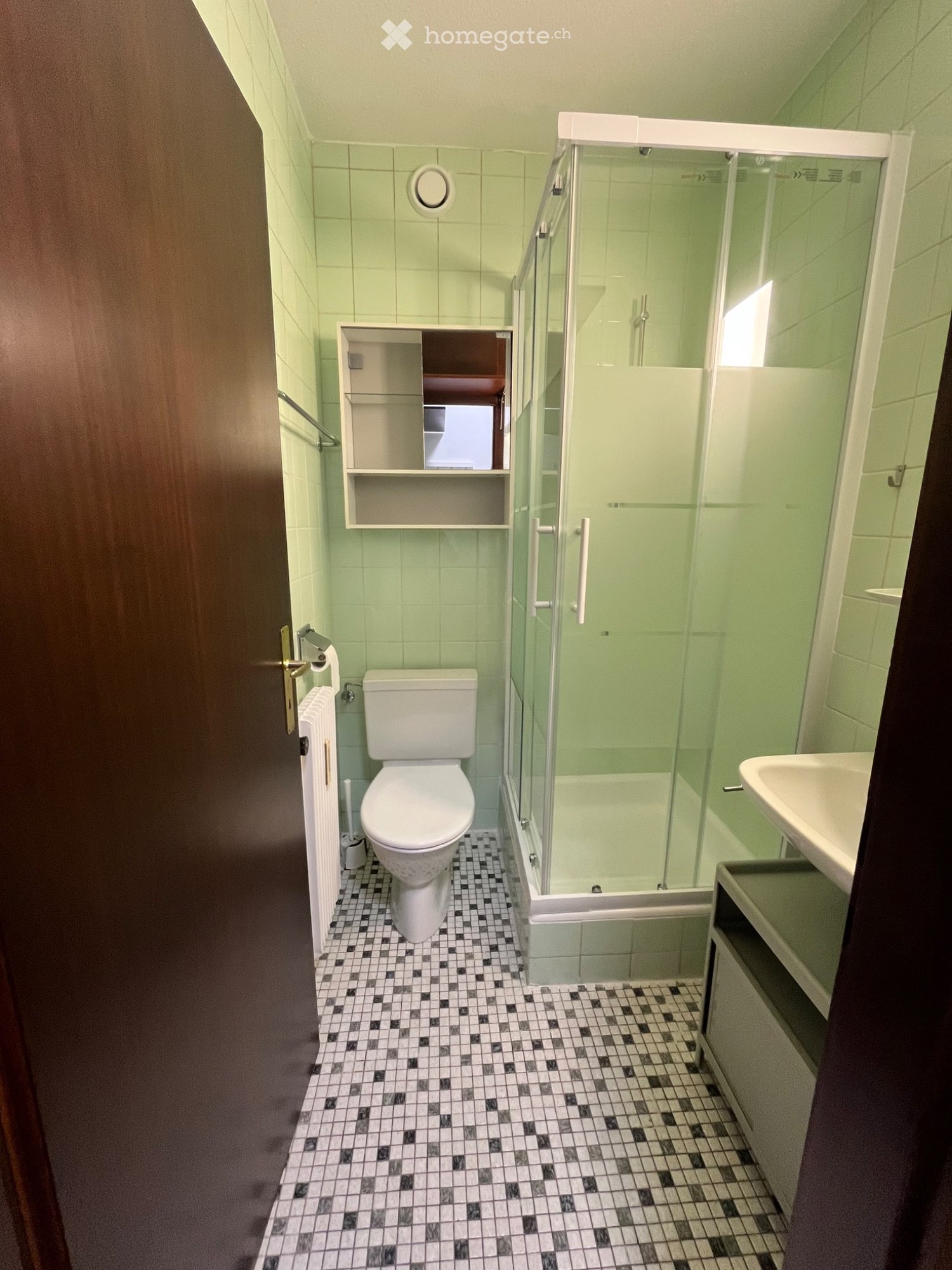 1 room single room