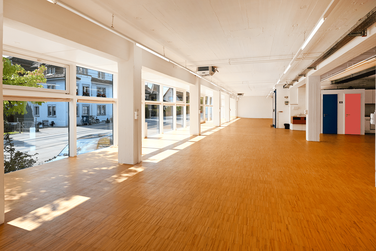 654m² bureau
