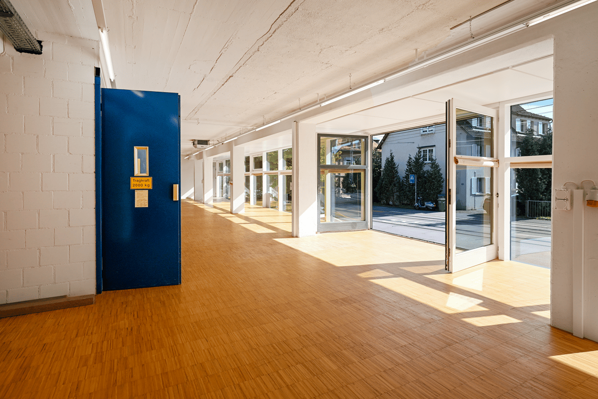 654m² bureau
