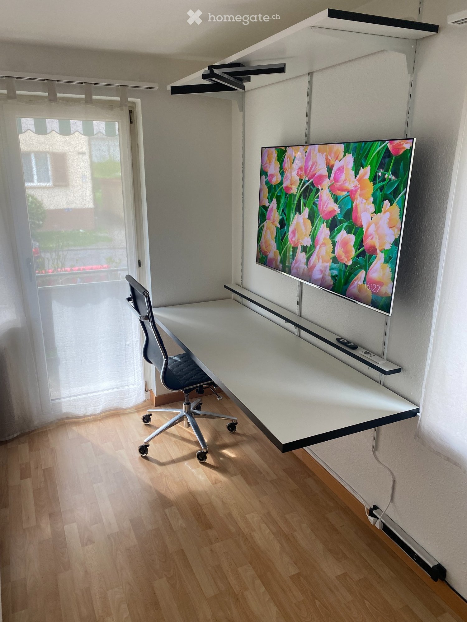 1 room single room