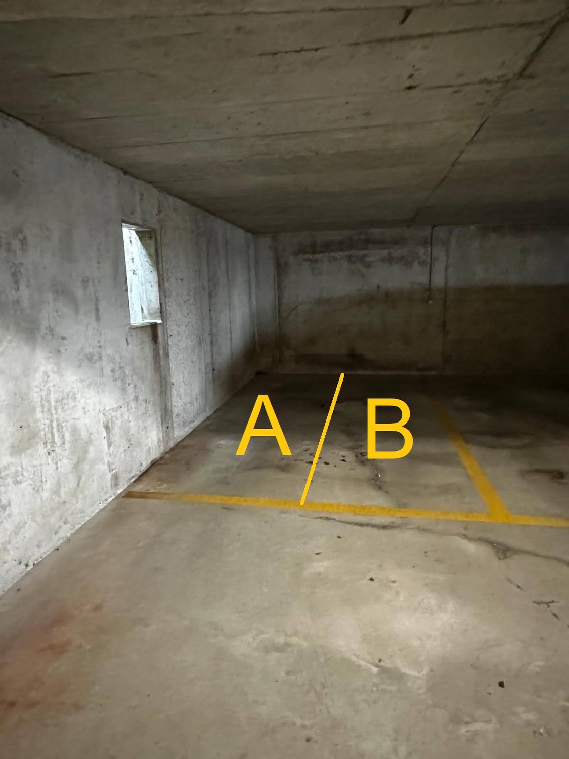Posto auto coperto per biciclette
