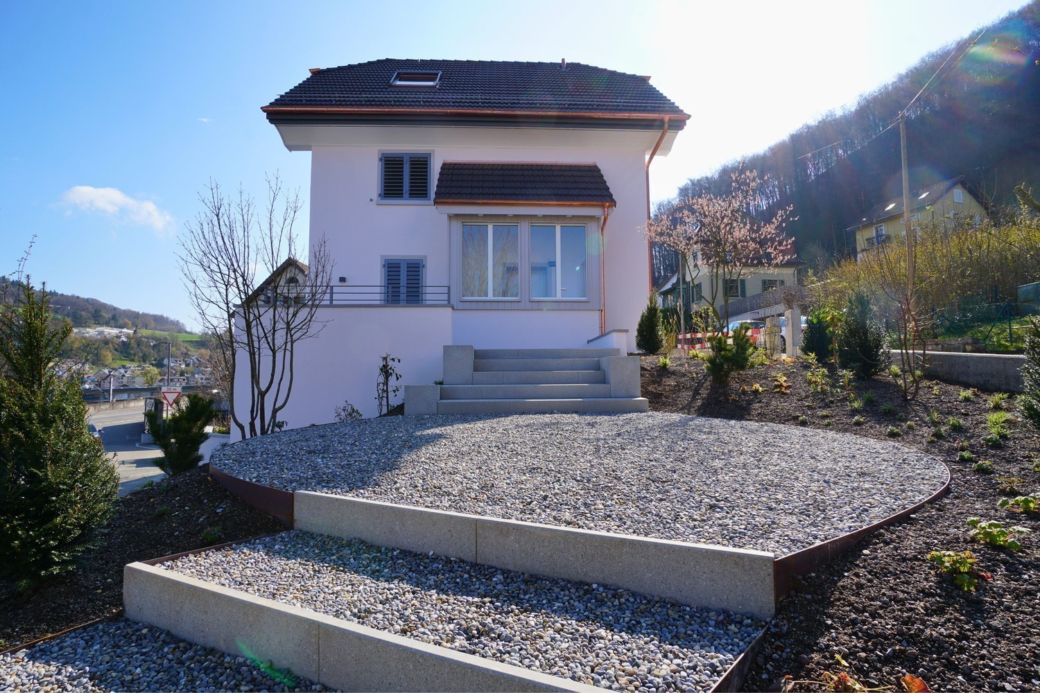 casa unifamiliare con 5 locali