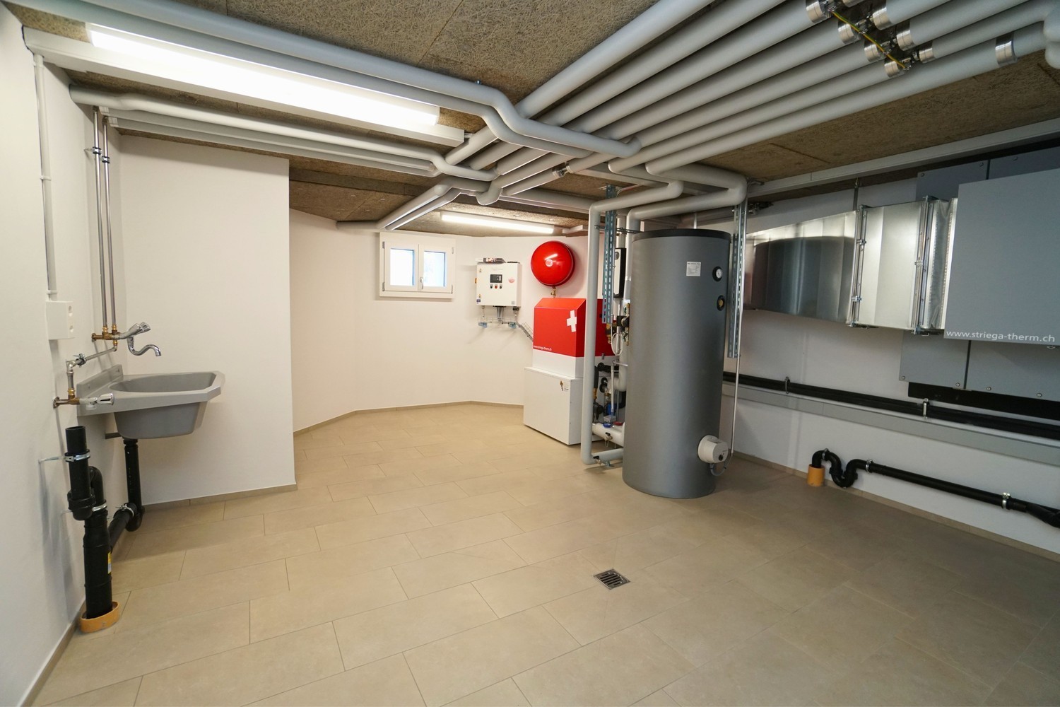 casa unifamiliare con 5 locali