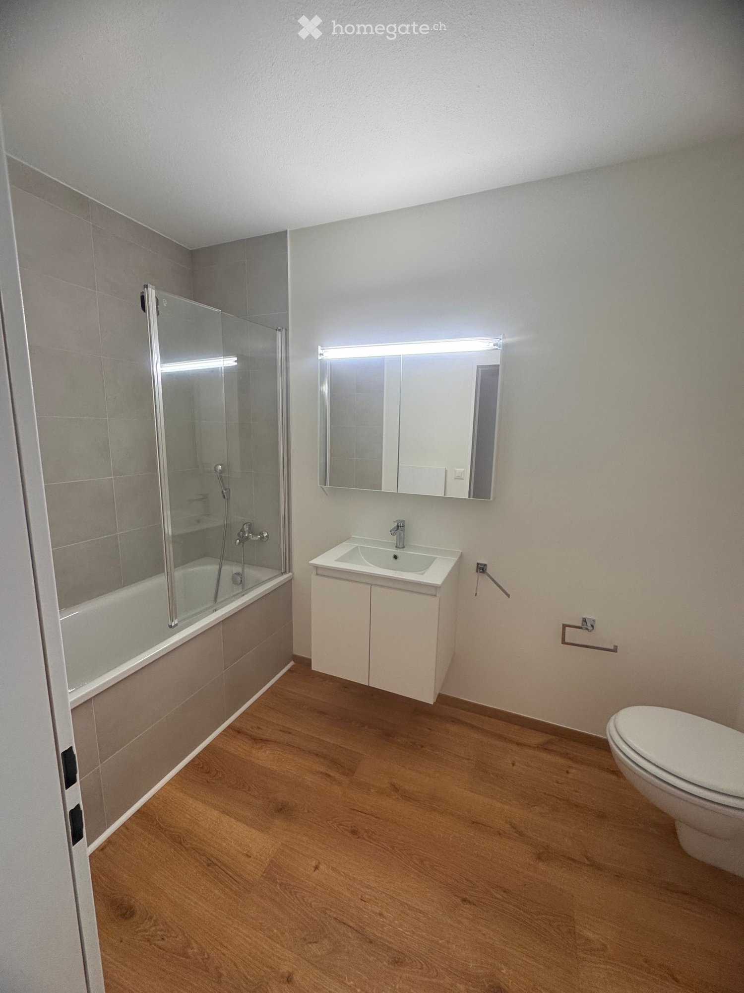 3 rooms apartment