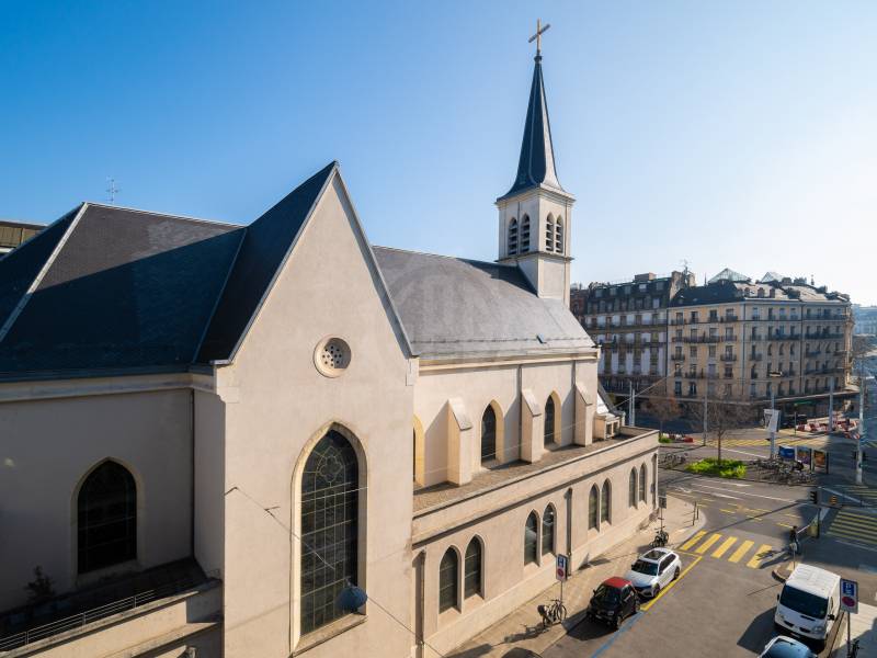 255m² office