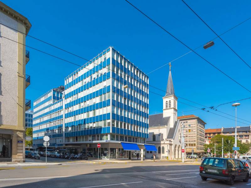 255m² office