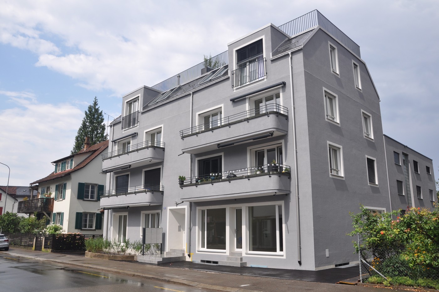 55m² commercial