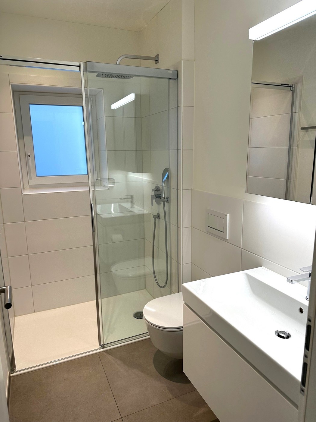 55m² commercial