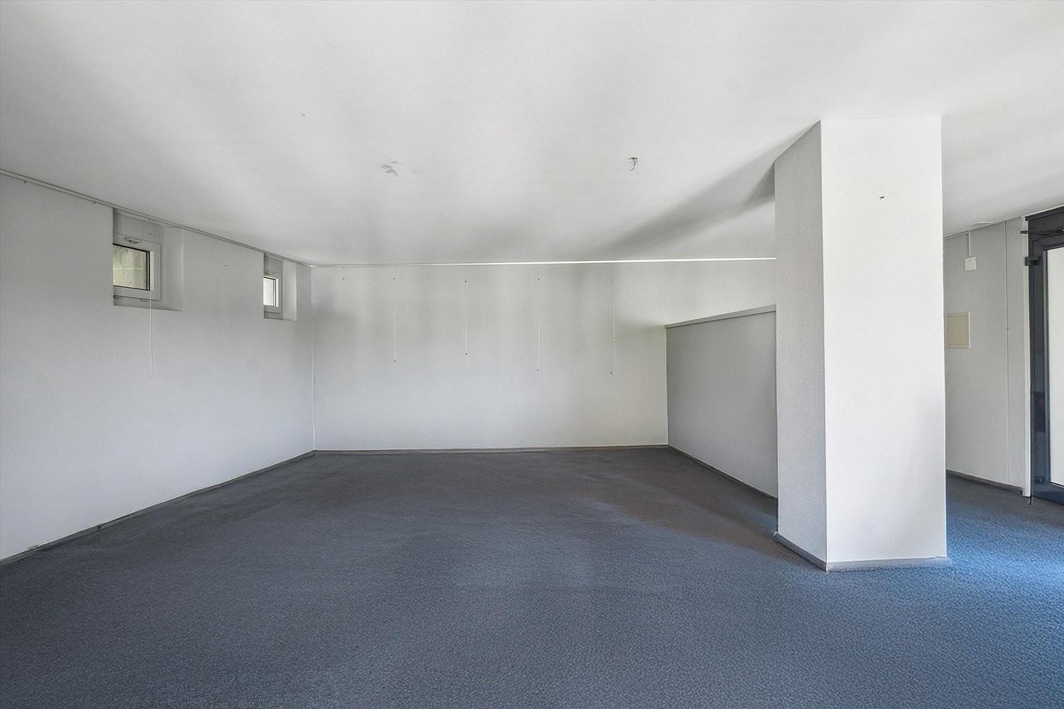 232m² commercial