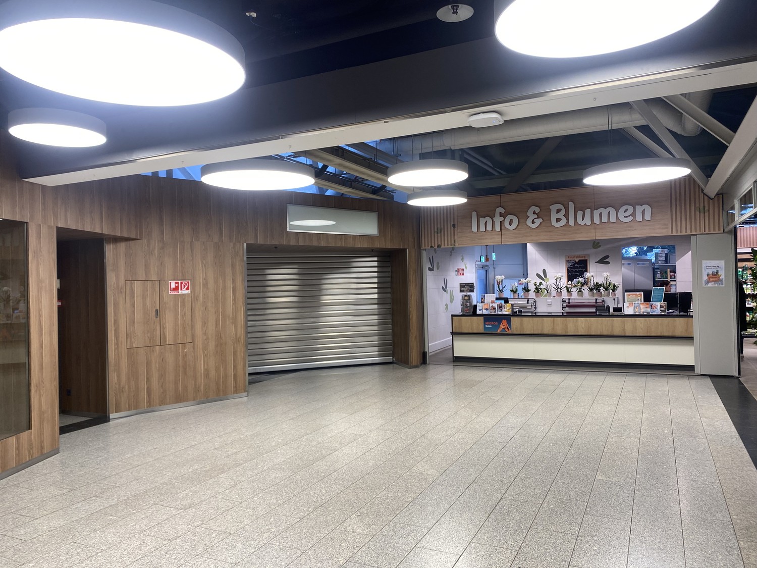 50-140m² shop