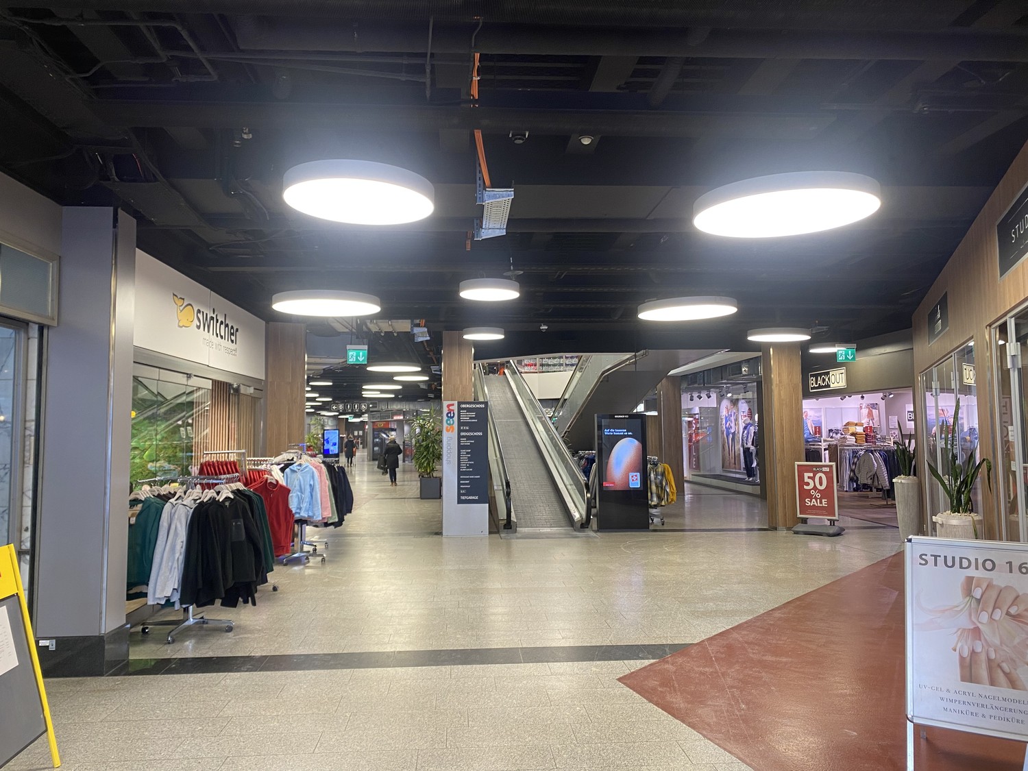 50-140m² shop