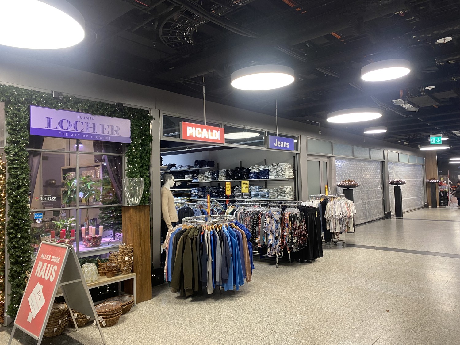 50-140m² shop
