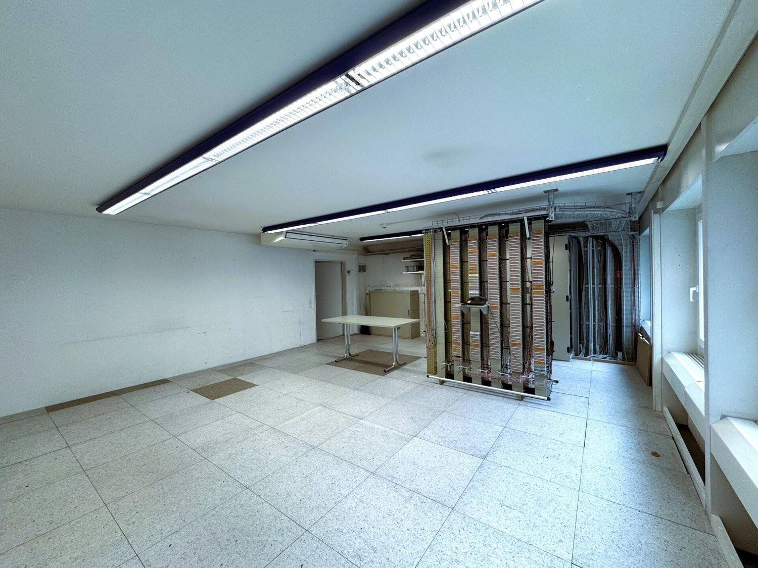 57m² commercial