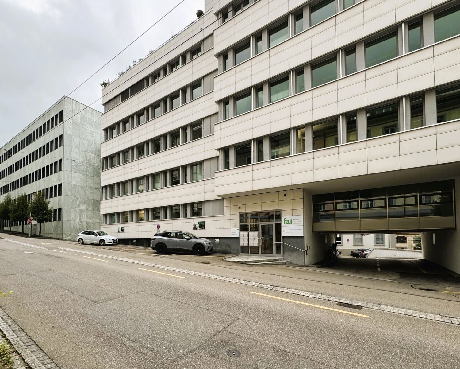 57m² commercial