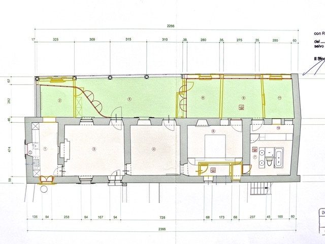 5 rooms apartment