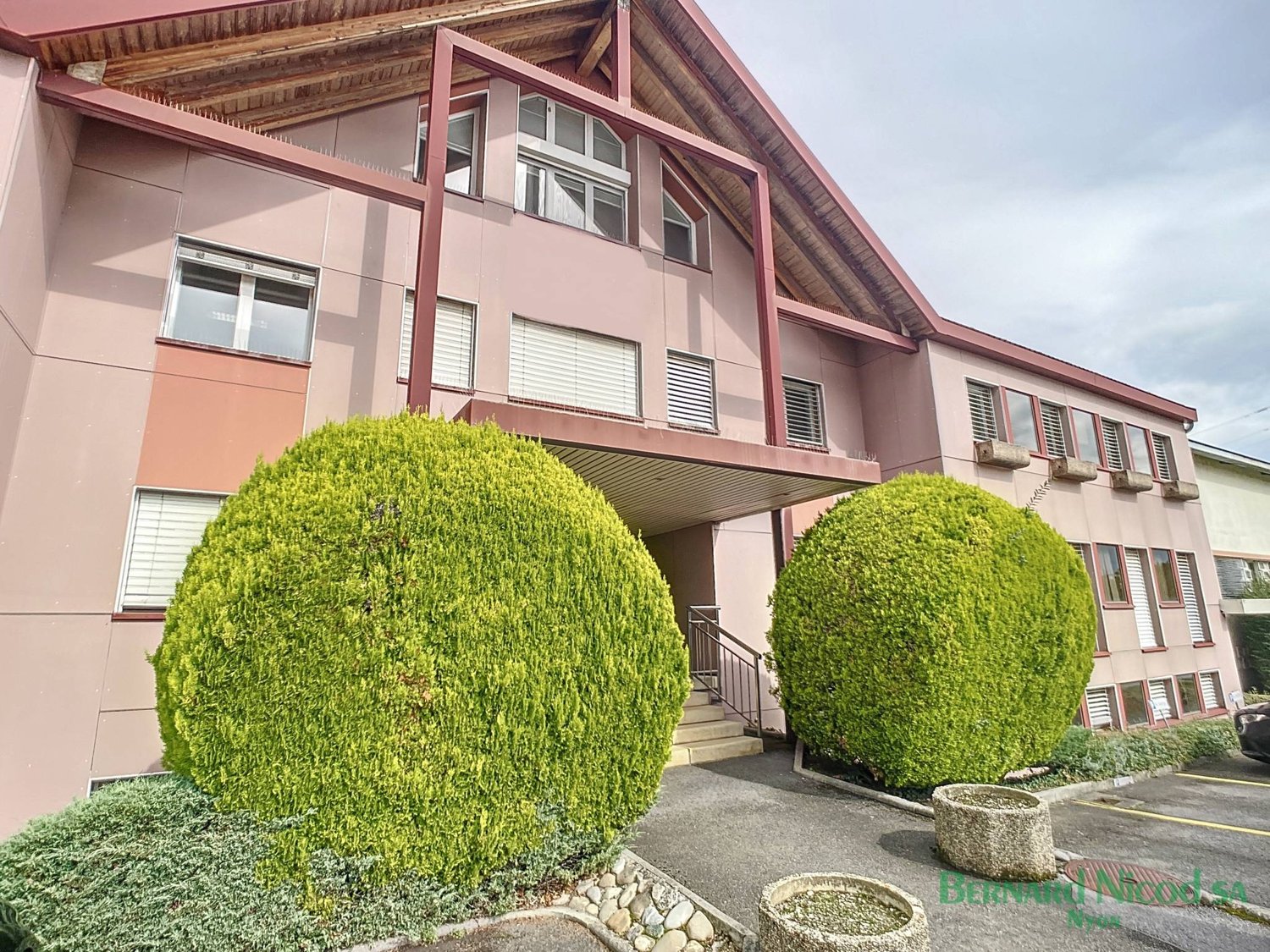 ufficio di 302m²
