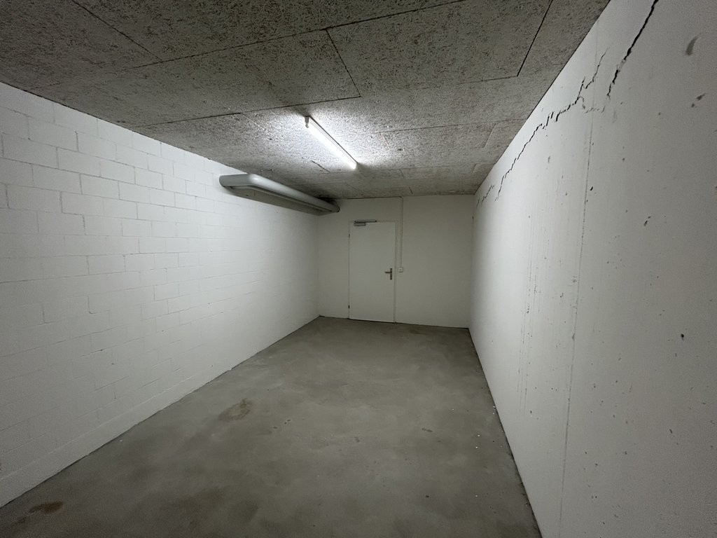 20m² storage room