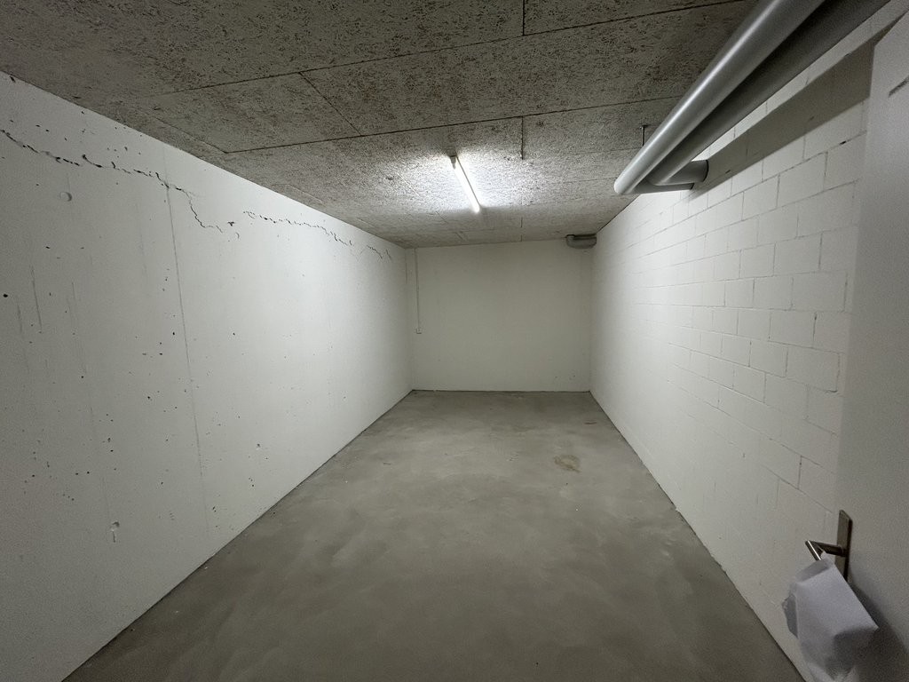 20m² storage room