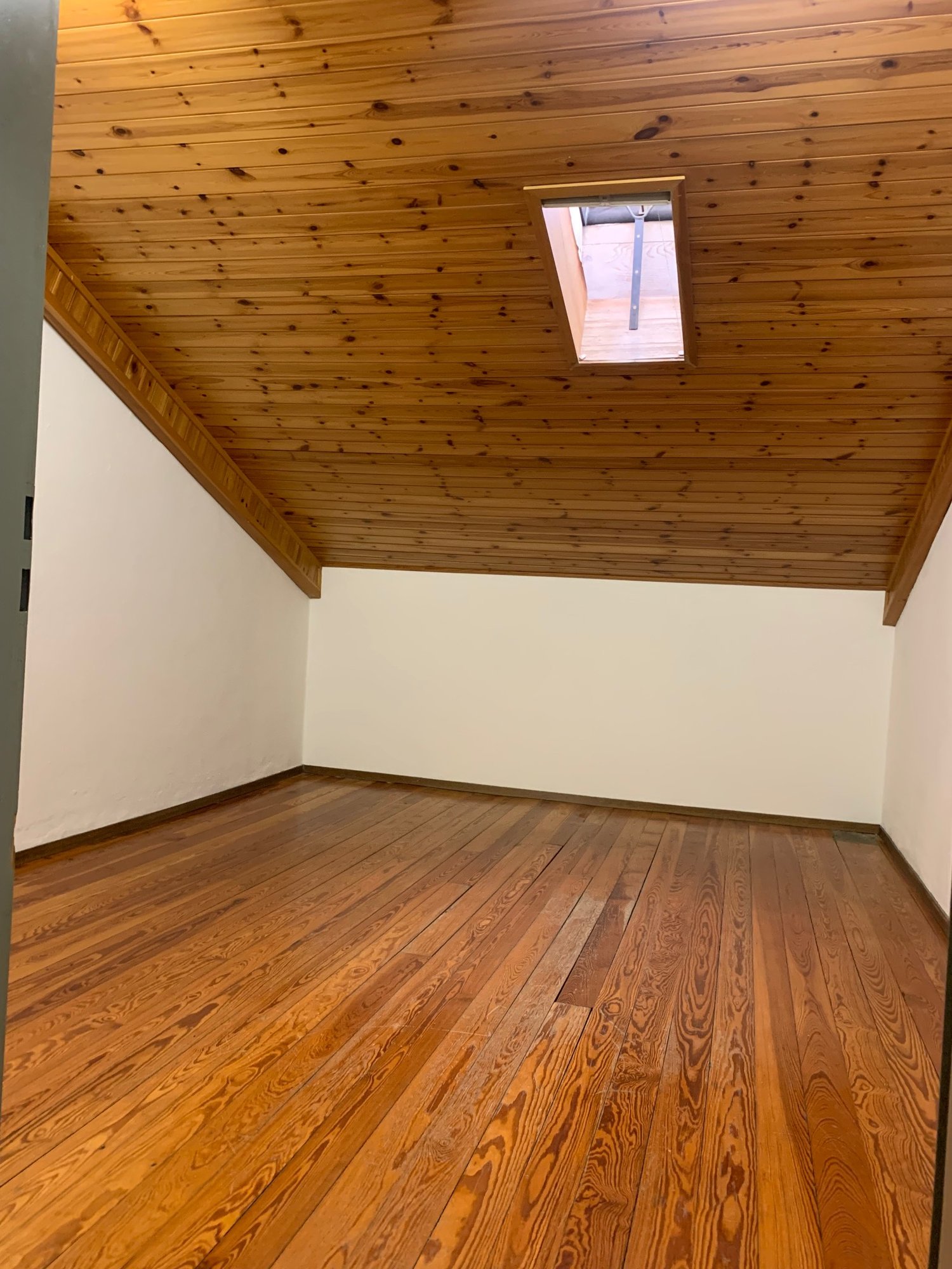4-Zimmer-Dachwohnung