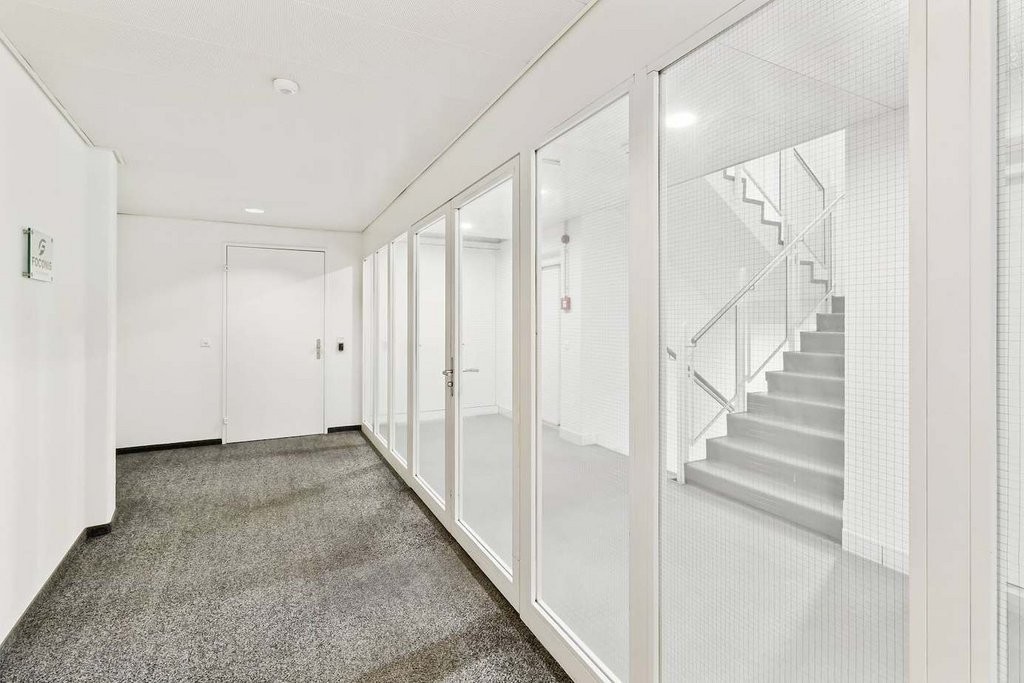 ufficio di 374m²